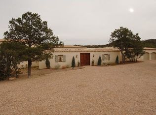 37 Rancho Escondido, Santa Fe, NM 87506