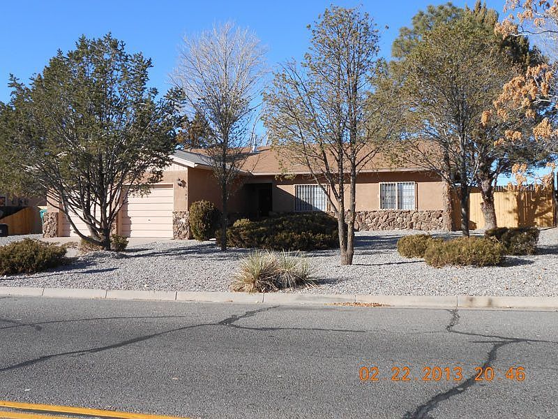 1st image of 9909 La Paz Dr NW