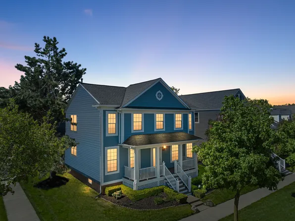 42601 Faulkner Dr, Novi, MI 48377