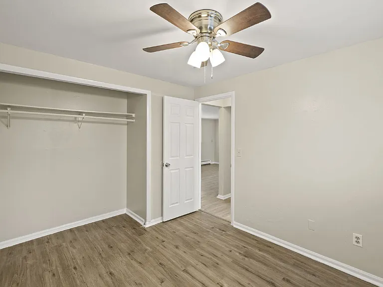 4060 Airport Rd — Photo 15