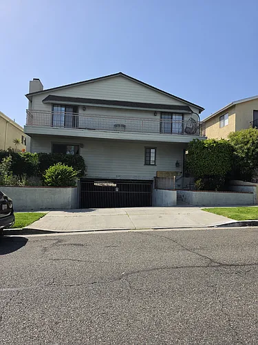 533 E Verdugo Ave Photo 1