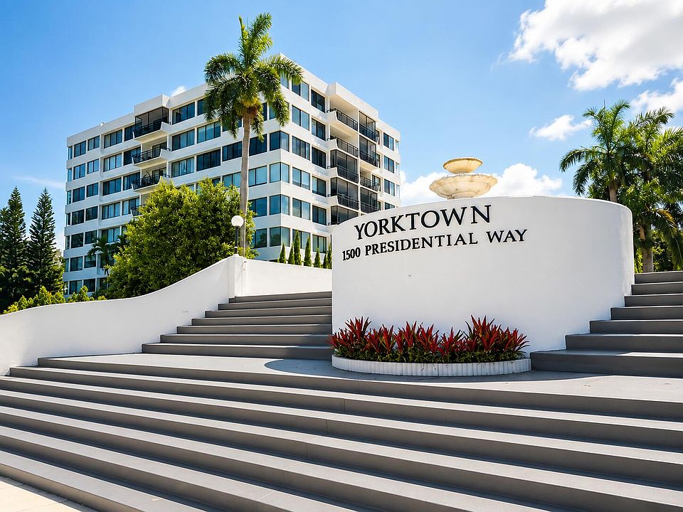 1st image of 1500 Presidential Way #704