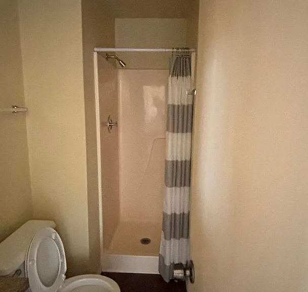 620 Forest Edge Rd #D — Photo 13