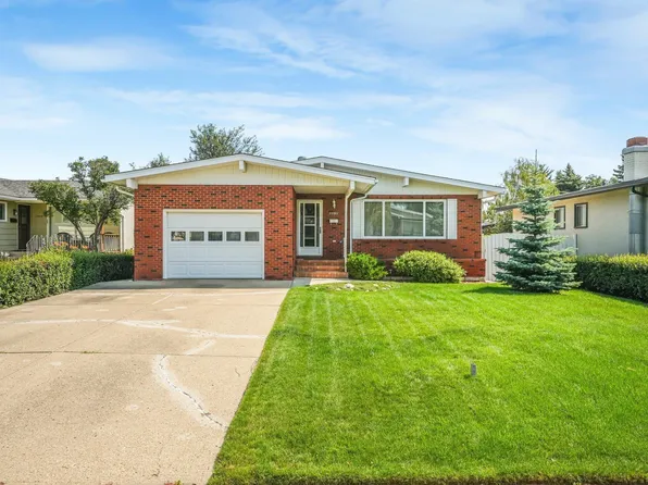 13911 86th St NW, Edmonton, AB T5E 3C2