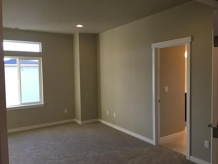 634 NW Gardenia Way — Photo 15
