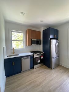 12 Claremont Ave #2, Jersey City, NJ, 07305