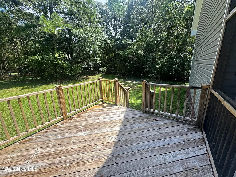 210 Chadwick Shores Dr — Photo 16