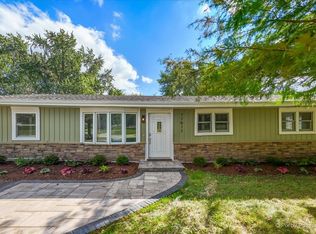 11611 Douglas Ave, Huntley, IL 60142