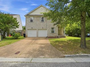1752 Schooner Strait Ct, Virginia Beach, VA 23453