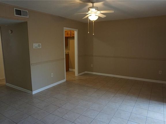 2nd image of 3703 Stefano St