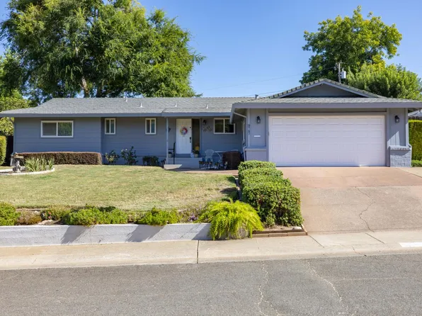 8747 Ingrid Way, Fair Oaks, CA 95628