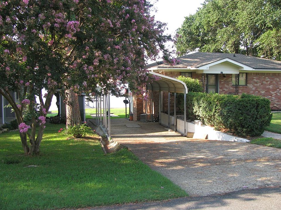 2nd image of 127 Seaside Dr