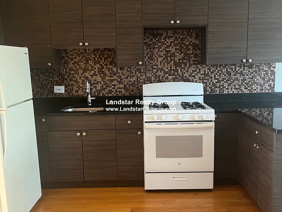 8500 Waukegan Rd #12