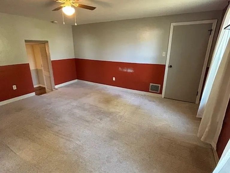 5302 Overlook Glen Dr #2 — Photo 16