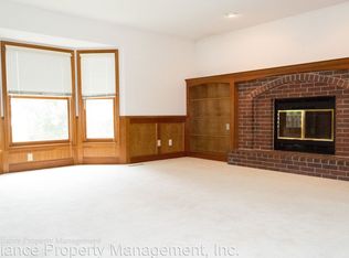 1701 Westbank Way, Manhattan, KS 66503