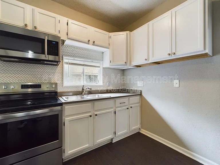 5218 Highland Ave — Photo 12