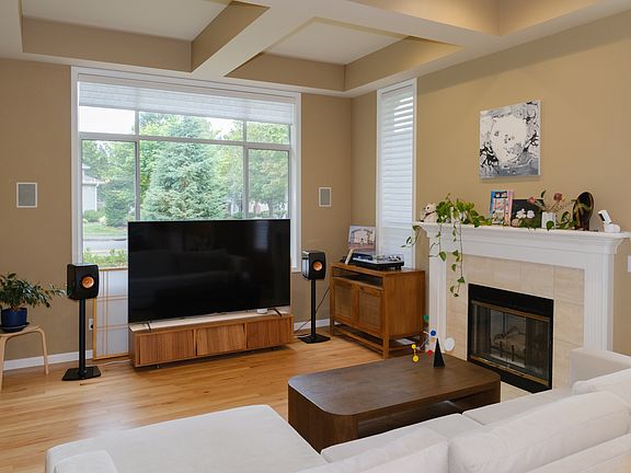 3rd image of 6611 126th Ave NE