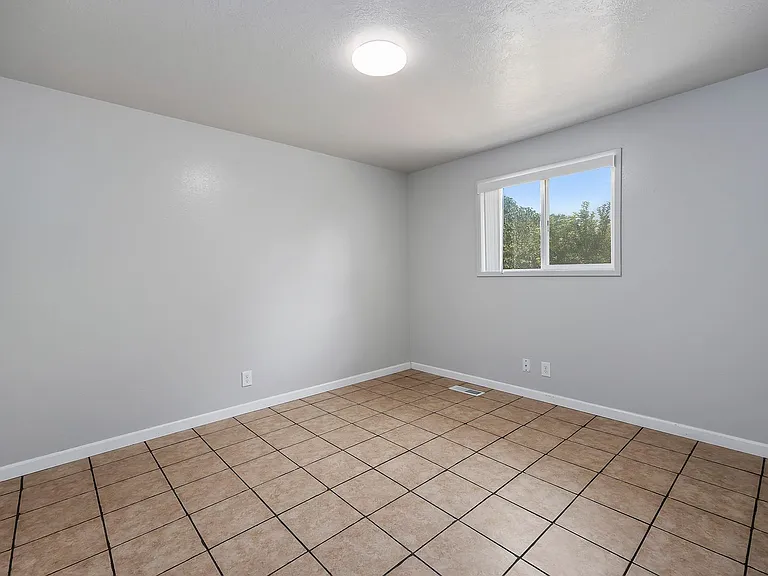 162 Ridgeway Dr — Photo 50