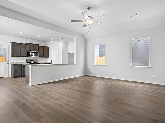 5th image of 9612 Stranton Dr