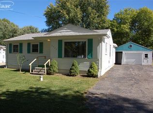 2423 Cheryl Ann Dr, Burton, MI 48519