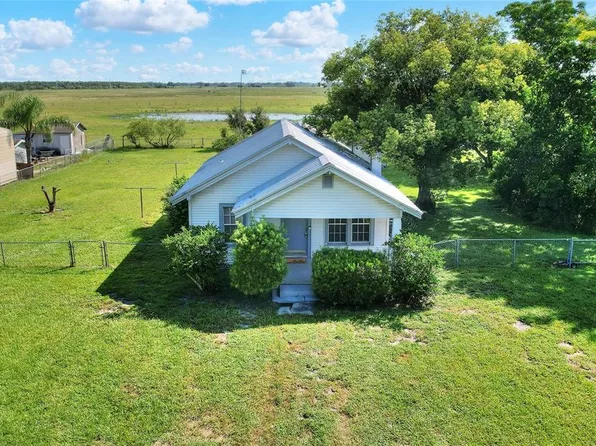 625 W Lake Wales Rd S, Lake Wales, FL 33859