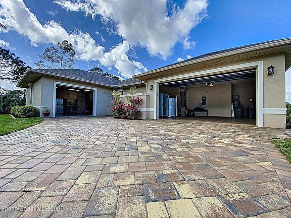 5th image of 5684 Cypress Creek Dr