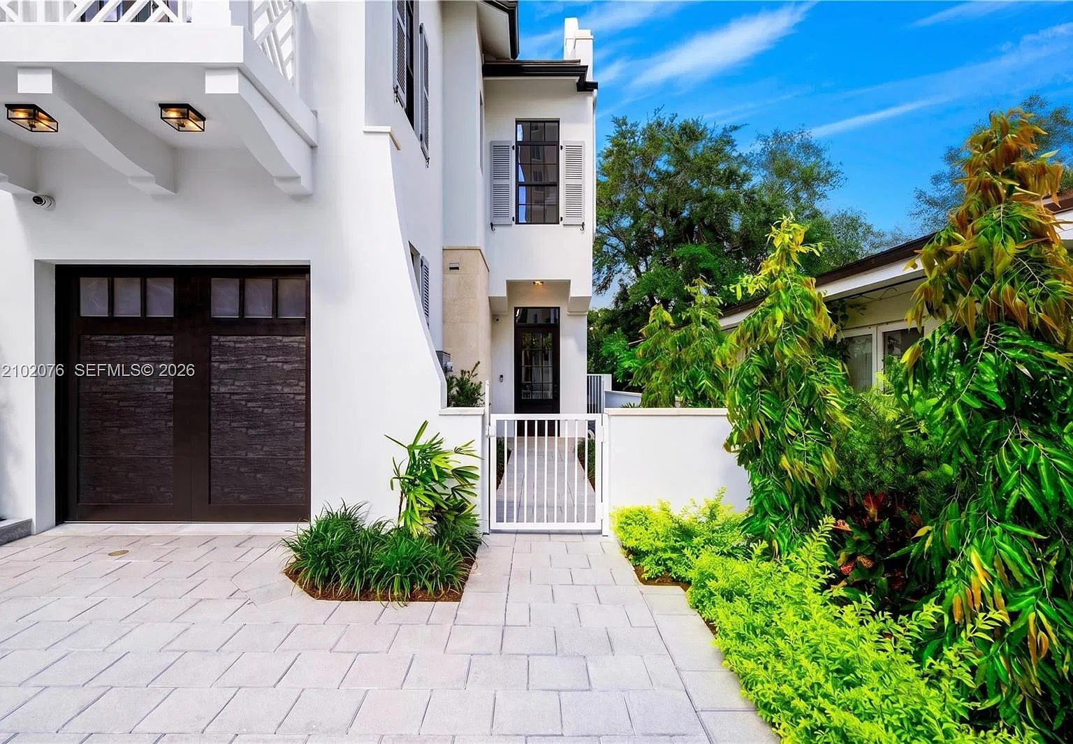 S Le Jeune Rd, Coral Gables — Photo 2