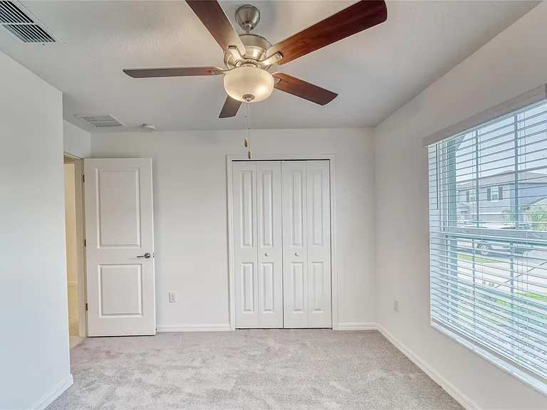 5514 Blue Azure Dr — Photo 10