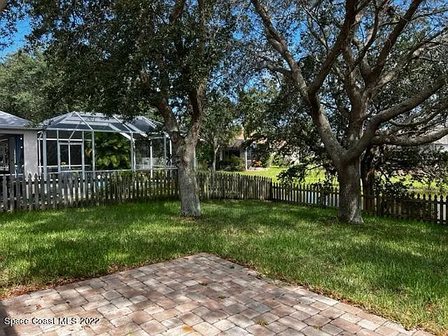 4077 Four Lakes Dr — Photo 17