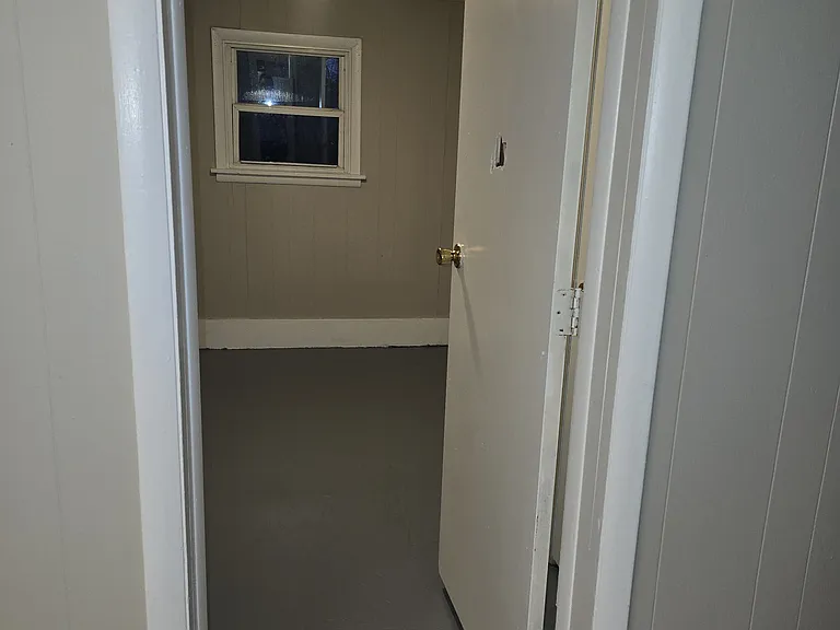 55-57 W Parkwood Ave #3-57 — Photo 10