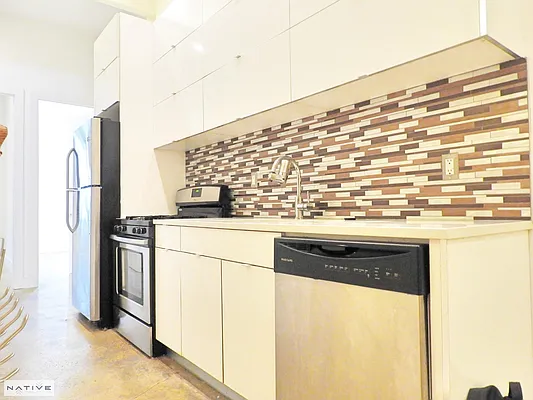 Rented by Native Real Estate LLC | media 22