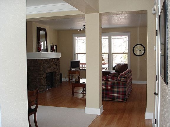 Dining & Living rooms