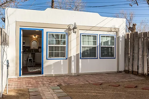 214 Sycamore St SE #1 Photo 1
