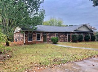 5115 Whites Mill Rd #C, Gainesville, GA 30504