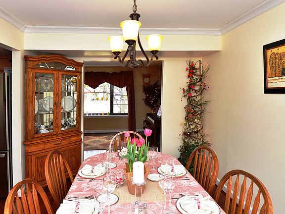 formal dining room