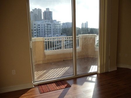 2nd image of 3001 NE 185th St APT 717