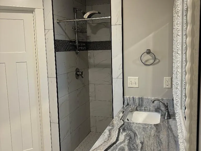 101 Gatlin Ln — Photo 6