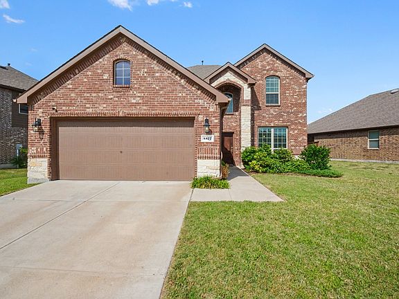 2nd image of 5577 Yarborough Dr