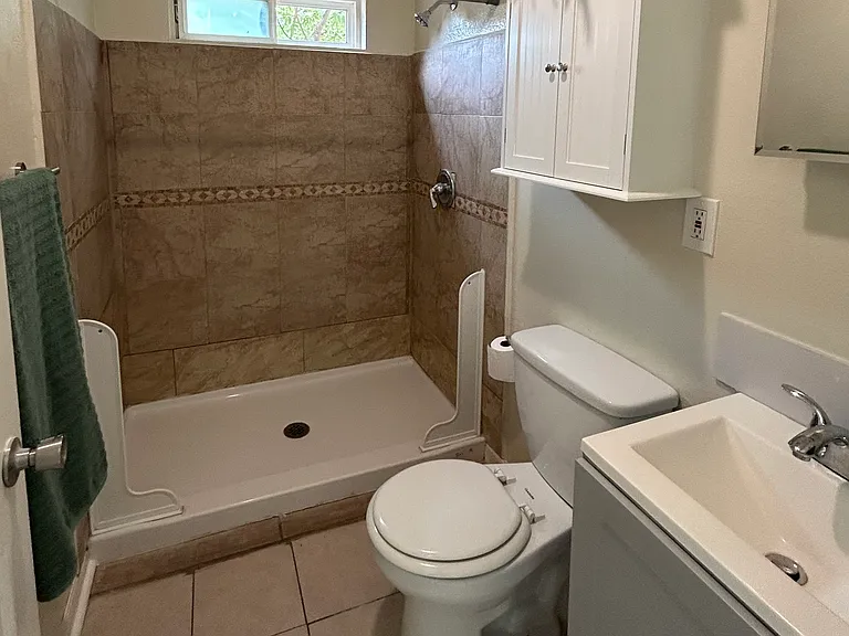 5527 Bolivar St — Photo 6