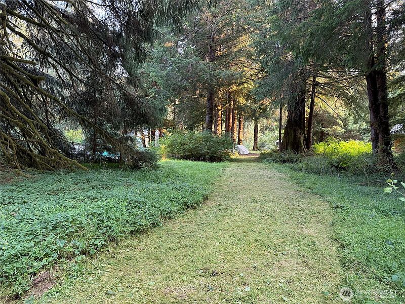 3rd image of 9999 Pleasant Meadows Lane
