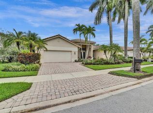 1623 Victoria Pointe Ln, Weston, FL 33327