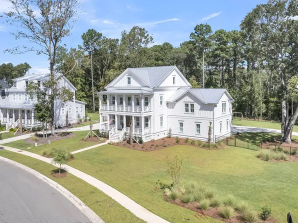 3864 Summerton St, Mount Pleasant, SC 29466