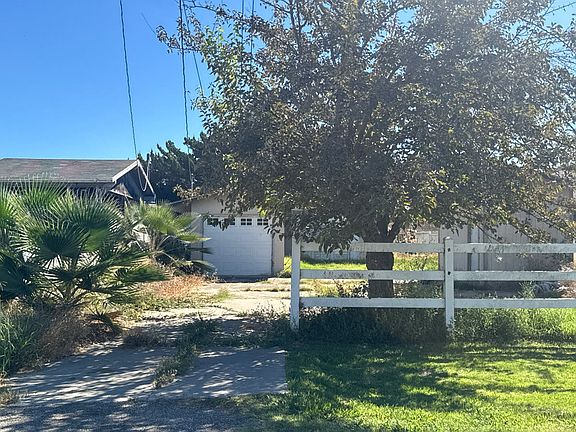 2nd image of 4944 Sandmound Blvd