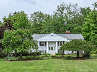 10271 Page Dr, Mentor, OH 44060