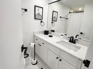 2301 Collins Ave APT 1026, Miami Beach, FL 33139