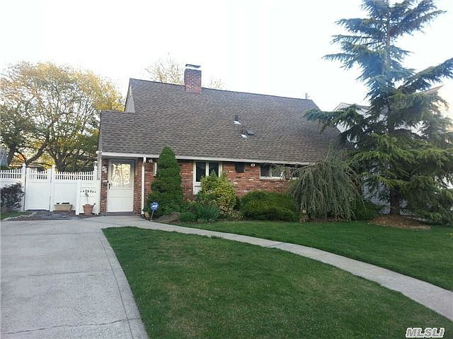 1st image of 49 Tanager Ln