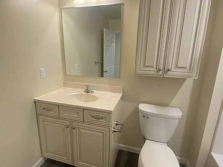 65 Woods Edge Rd #9 — Photo 8