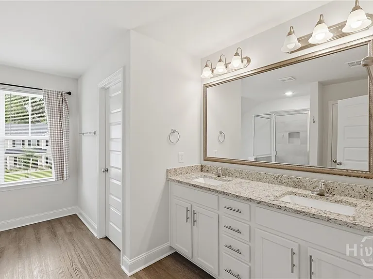 165 Brennan Dr — Photo 29