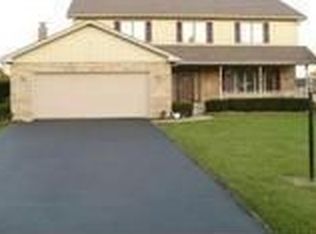 2840 Chessington Dr, New Lenox, IL 60451