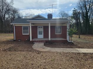 8328 Robinson Church Rd, Charlotte, NC 28215